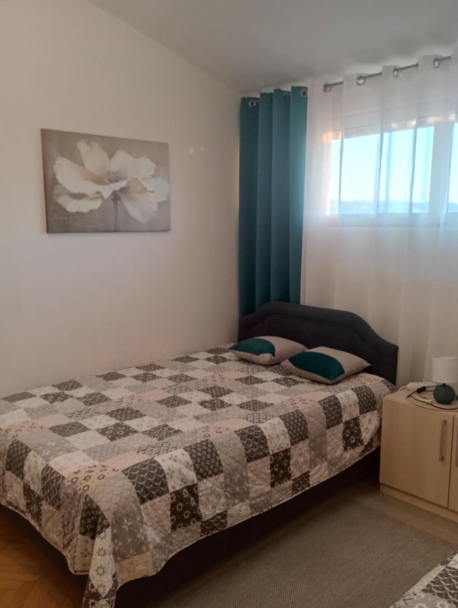 Apartments In Bar City Center Ngoại thất bức ảnh